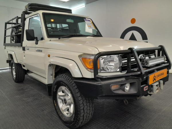 Toyota Land Cruiser 79 2014 for sale